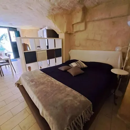 La Grotta Di Lulu Apartamento *